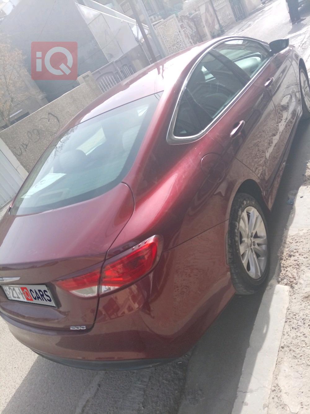كرايسلر 200
